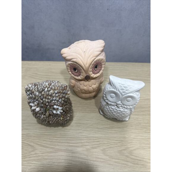 Vintage Sea Shell /Chalk Owls Folk Art Sculpture Owl Figurine Google Eyes Lot 3 - Picture 3 of 6